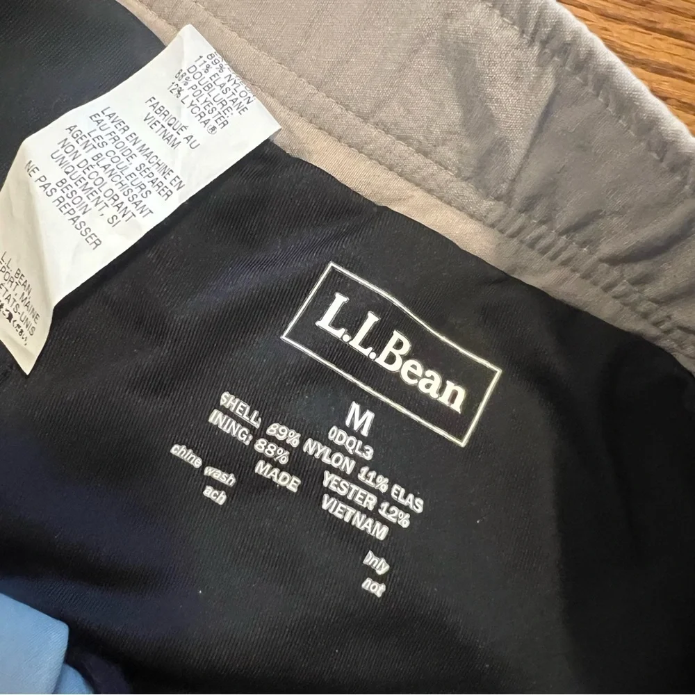 L.L. Bean Cargo/Cycling Short 2-N-1